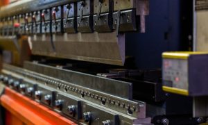 Guide to Tandem Press Brakes for Long Sheet Metal Bending explained by Mac-Tech
