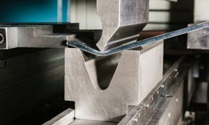 Tips for choosing the right metal bending machine explained by Mac-Tech