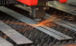 Why fiber laser cutting machines need air compressors explained by Mac-Tech