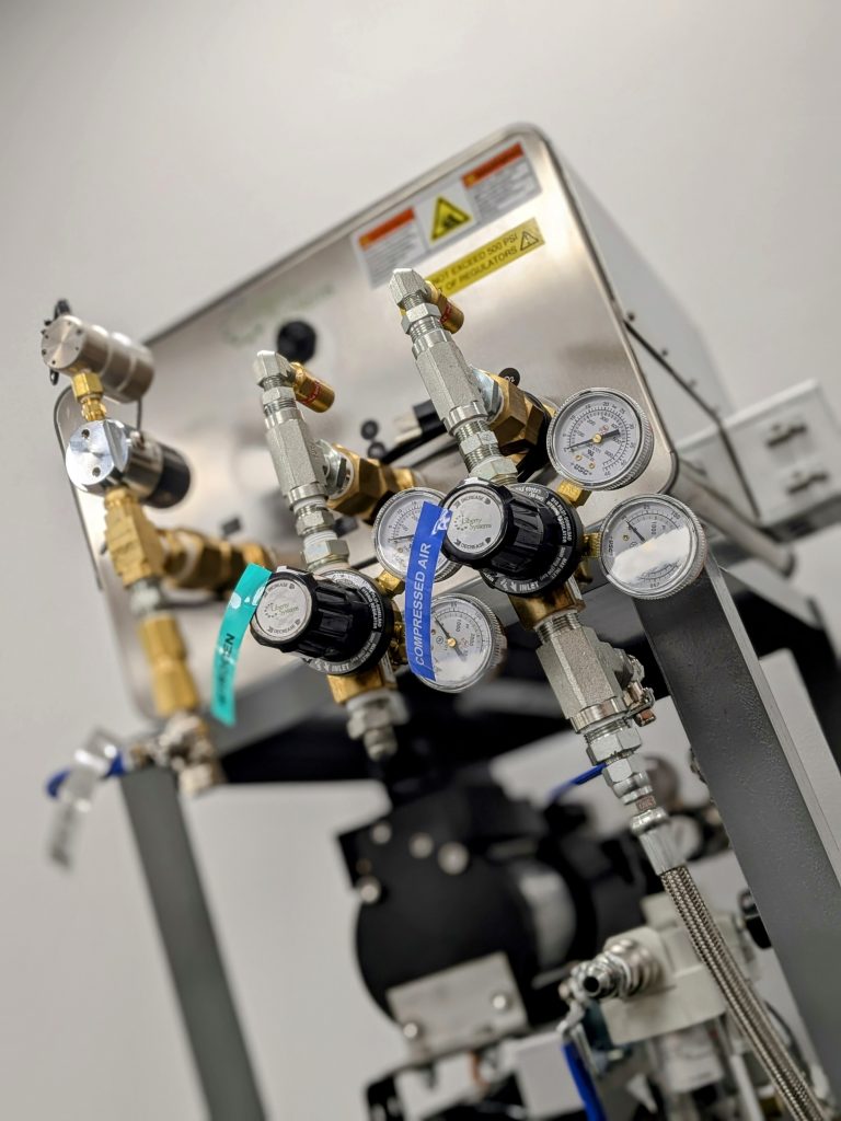 Liberty Systems Burr Reduction Gas Mixer by Mac-Tech