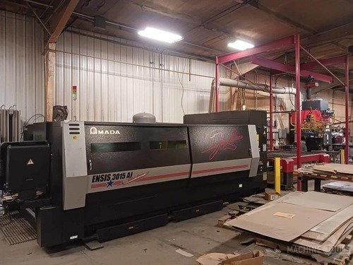 AMADA ENSIS 3015 AJ FIBER