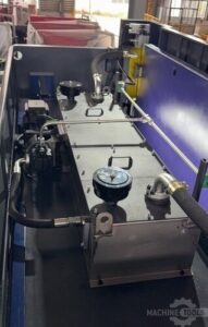 RYTECH HE-2204 press brake detail view